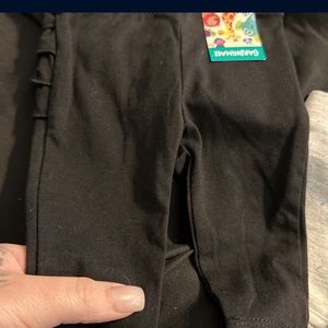 0 to 3 months, baby girls, black pants and gray and white shorts